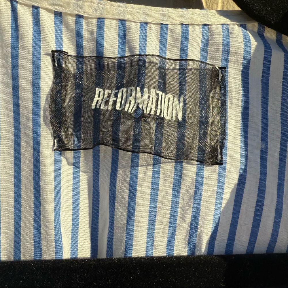 Reformation Jasmine Blue and White Striped High Low Wrap Dress Size Extra Small - Picture 4 of 6